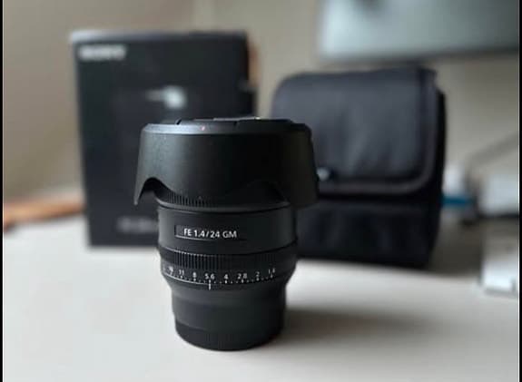 Sony FE 24mm f/1.4 GM objektiv