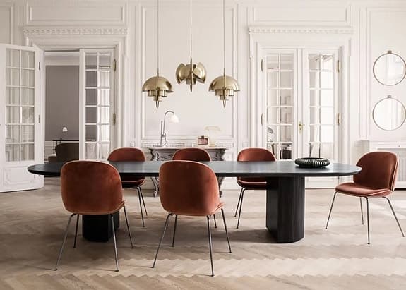 Gubi Moon Dining Table - Nyskick