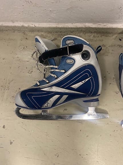 Reebok Övriga skridskor barn storlek 34 blå och vitt