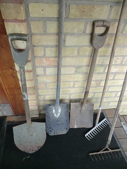 kronans grävspade spade skyffel skovel kratta järnkratta