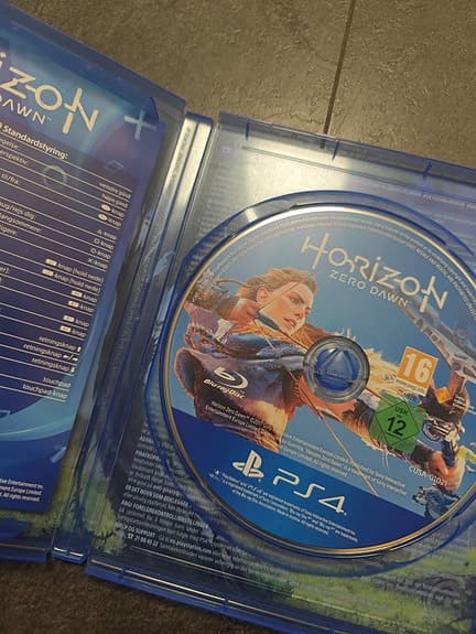 PS 4 / PS5  Horizon Zero Dawn