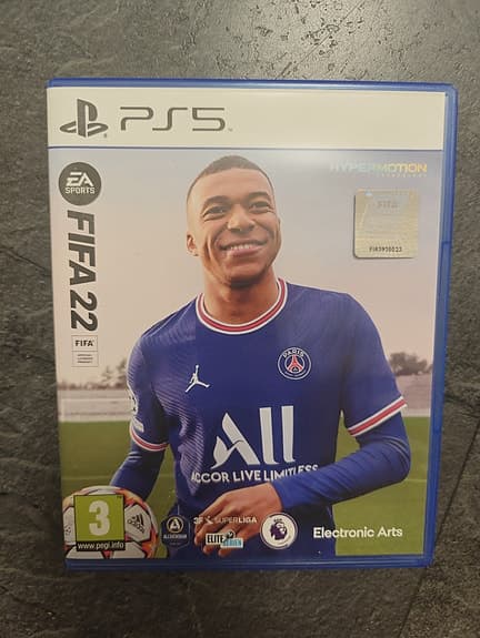 FIFA 22 PS5 spel