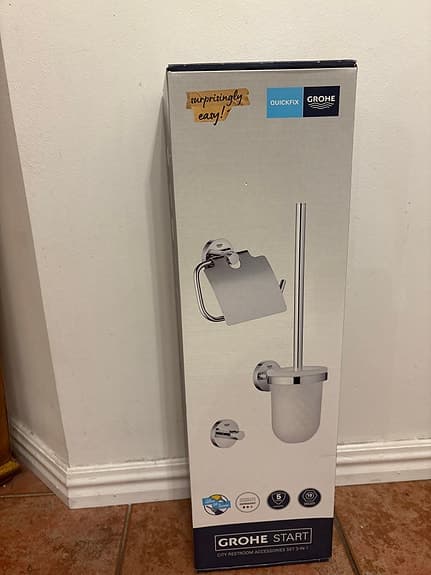 Grohe Essentials Toalettborste och Toalettpappershållare Krom
