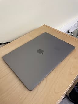 MacBook Pro 13 tum