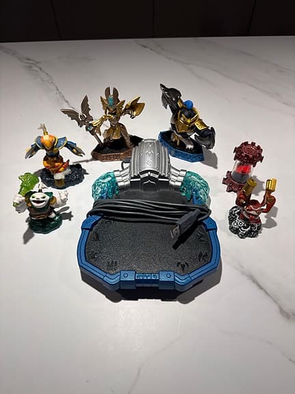 Skylandets imaginators Portal + figurer
