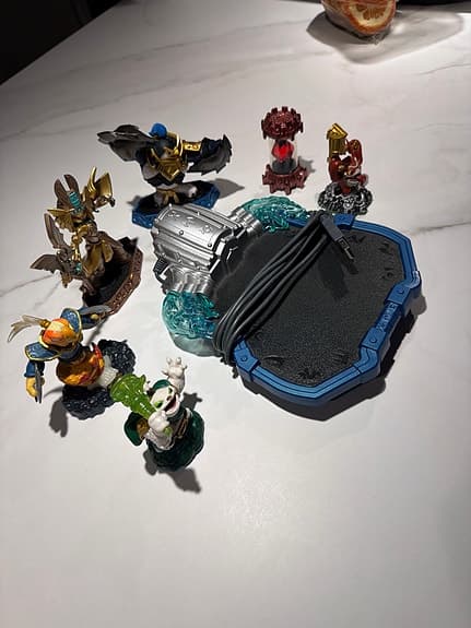 Skylandets imaginators Portal + figurer
