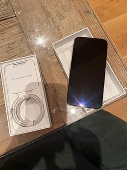 iPhone 15 Pro, White Titanium, 128GB