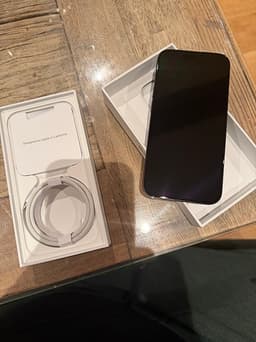 iPhone 15 Pro, Black Titanium, 128GB