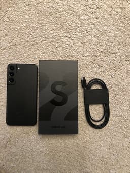 Samsung Galaxy S22 smartphone 256 GB