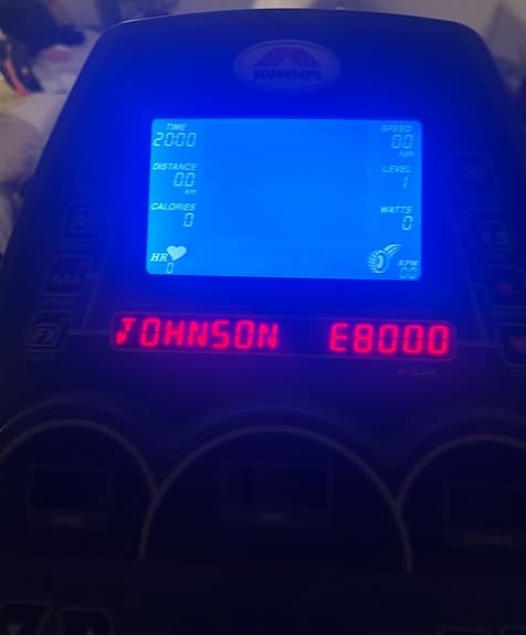 Johnson E8000 Crosstrainer (semi-commercial)