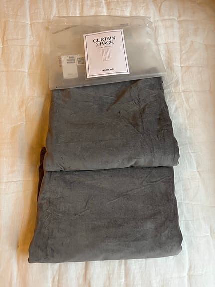 Nya (nypris 799 kr) H&M Home gardiner i bomullssammet,