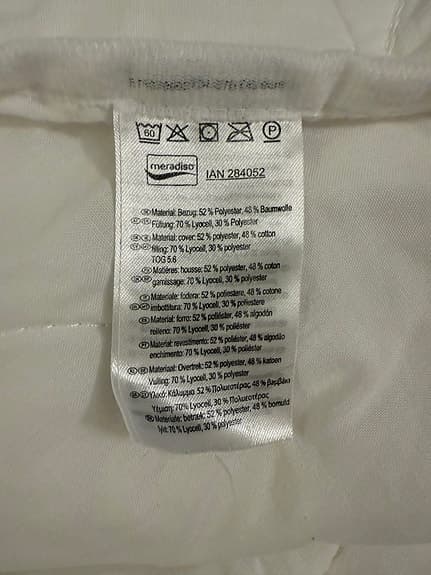 Svalt vitt täcke – 180x200, lyocell/polyester, med praktisk förvaringsväska