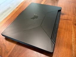 ASUS TUF Gaming A15 – Ryzen 5/ 16 GB DDR5 – Nyskick, gar