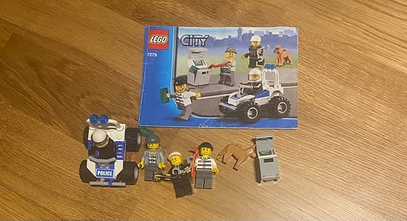 LEGO City byggsatser med fordon och figurer