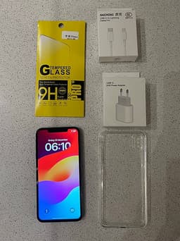 IPhone XS Max   256 GB. Ny skärm, nytt batteri, ny laddare