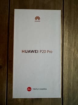 Huawei P20 pro med smartklocka band 4 pro