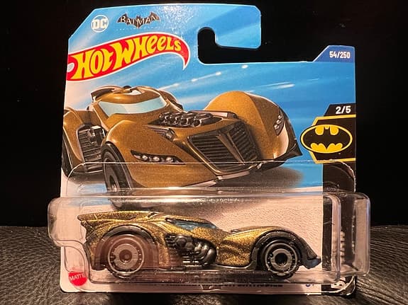 Hot Wheels Batman Arkham Asylum Batmobile leksaksbil