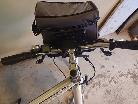 Vit Nishiki damcykel