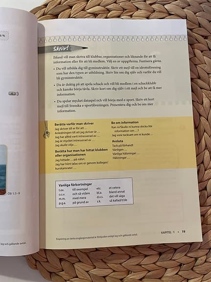 Rivstart B1+B2 Textbok Språk och ordböcker