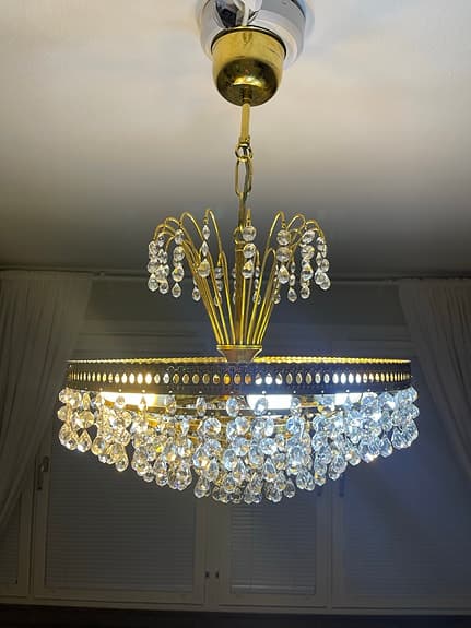 Kristallkrona lampa guldig