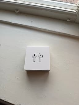 Trådlösa hörlurar 4