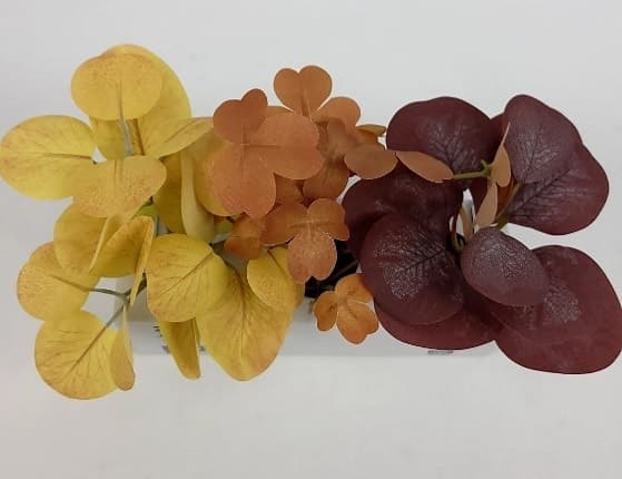 9 stycken blommor 50 kr