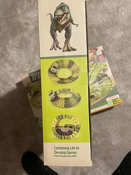 Dinosaur Track Toys Bilbana för barn med dinosaurietema