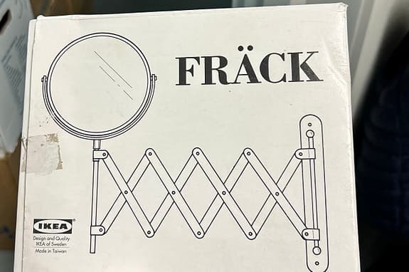 IKEA FRÄCK väggmonterad spegel