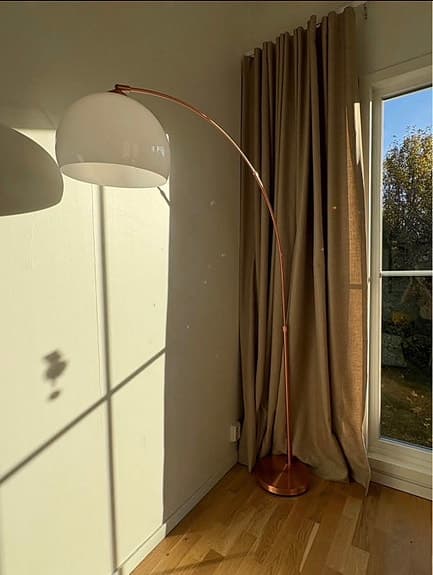 golvlampa justerbar koppar
