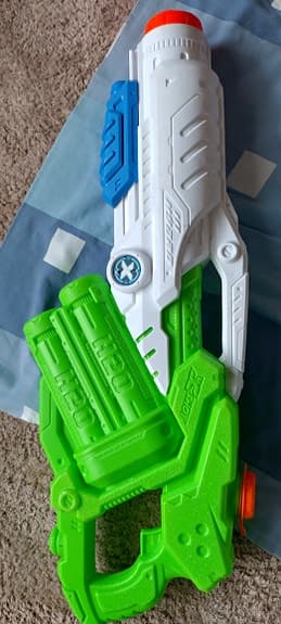 Nerf Elite 2.0 Commander RD-6 Blaster Grön och Vit
