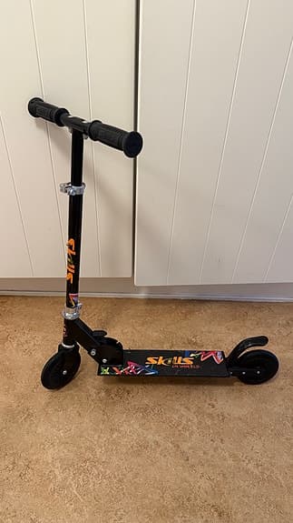 Skills, Scooter Shadow + Stiga skydd