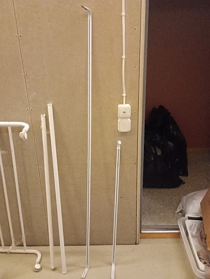Gardinstänger 2 stycken långa och en mindre
