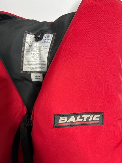 Baltic Flytväst röd för vuxna 80+ kg