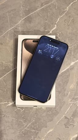 Apple iPhone 15 Pro Max 256 GB - US eSIM only