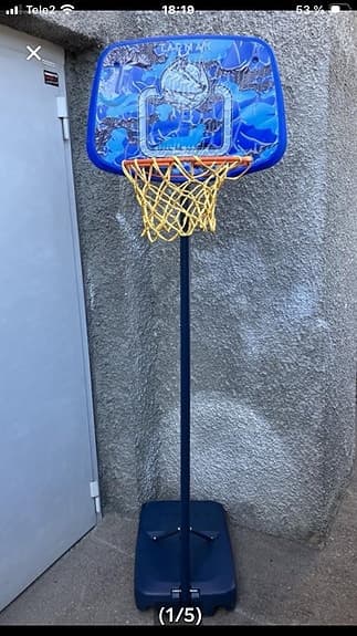 Tarmak Basketkorg med ställning blå