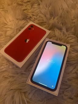 Apple iPhone 11 Mobiltelefon 64 GB Röd