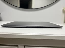 Apple MacBook Air 2019 Laptop