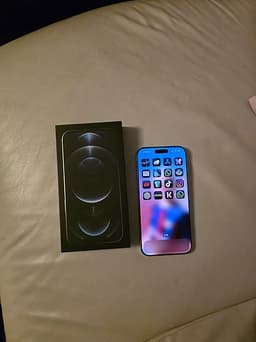 Apple iPhone 16 pro max  128 GB
