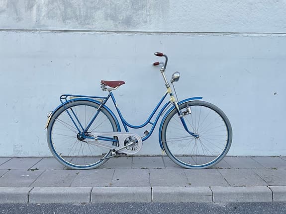 Maraton damcykel från 1955 - 70 år gammal - NYSKICK !
