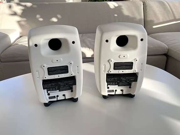2 st Genelec 8040 - Oanvända i original emballage