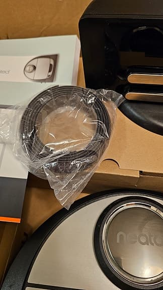 Robotdammsugare Neato Botvac D7 Connected, original tillbehör