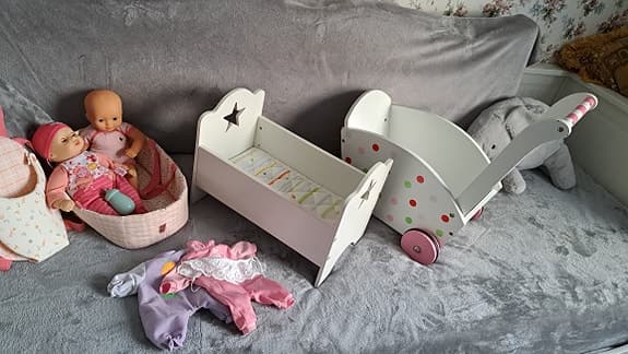 Jätte fina leksaker för en liten tjej  1-2 år