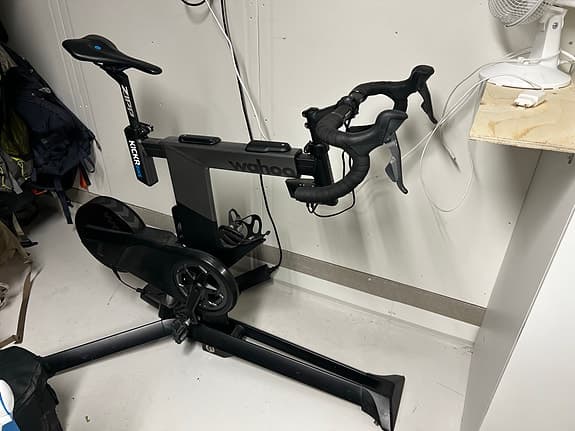 Wahoo KICKR Bike v1