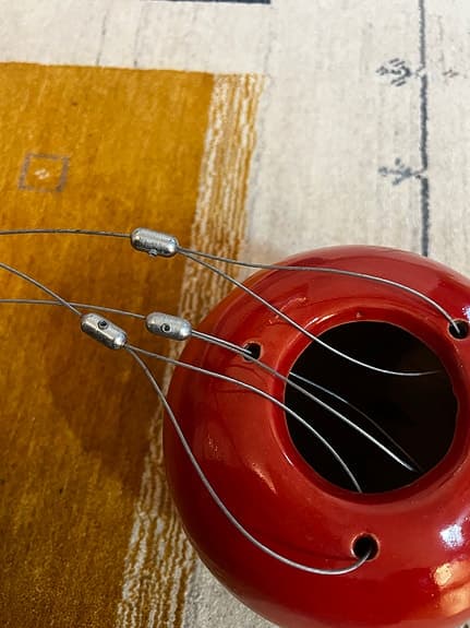 Hängande kruka i keramik dekorativ