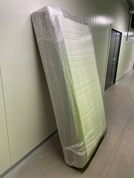 105x200 Skårer IKEA Resårbotten/Ramsäng Fastkomfort