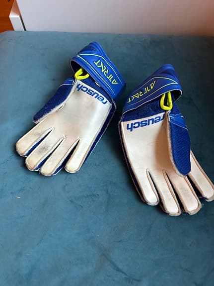 Reusch Attrakt Målvaktshandskar Blå