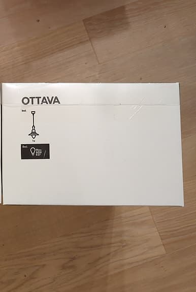 Pendellampa Ottava, 30 cm, guld, NY