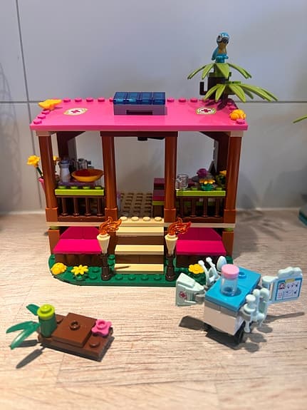 LEGO Friends - Räddningsstationen i djungeln 41038