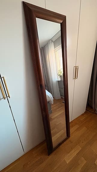 Mio Helios golvspegel i trä