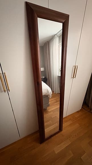 Mio Helios golvspegel i trä